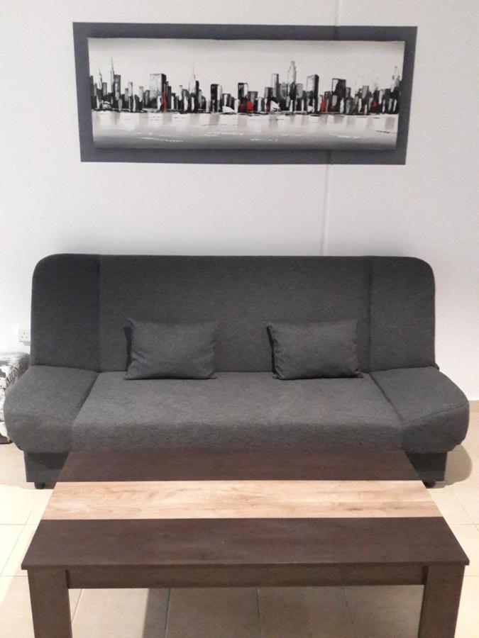 Holiday Home Larnaca Luaran gambar